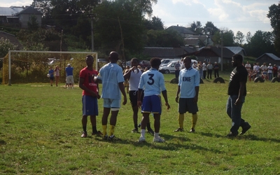 Африканці у Пронятині не залишили шансів місцевій футбольній команді