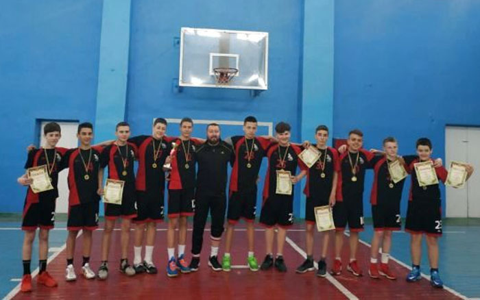 Тернополяни тріумфували у юнацькому чемпіонаті з баскетболу