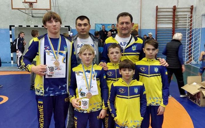 Три призових місця зайняли юні спортсмени зі Збаража на Всеукраїнському турнірі з вільної боротьби