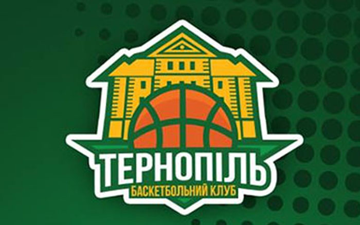 Головну команду баскетбольного клубу "Тернопіль" представили на центральній площі міста 