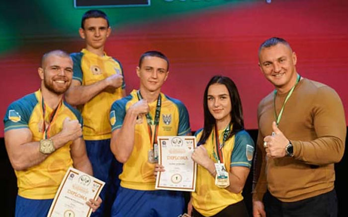 Армрестлери з Тернопілля здобули на чемпіонаті Європи у Литві дев’ять медалей