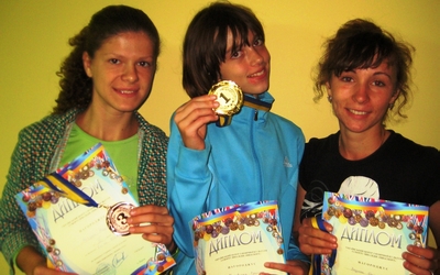 На рахунку тернопільських легкоатлеток — три медалі у Харкові