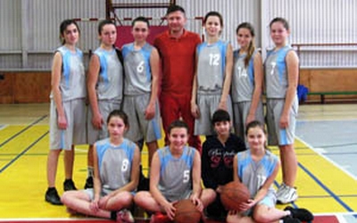 Змагаються юні баскетболісти області