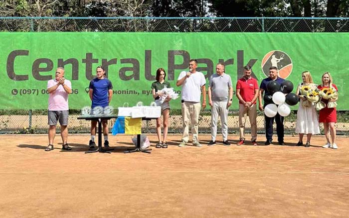 У Тернополі відбувся дитячий турнір з тенісу