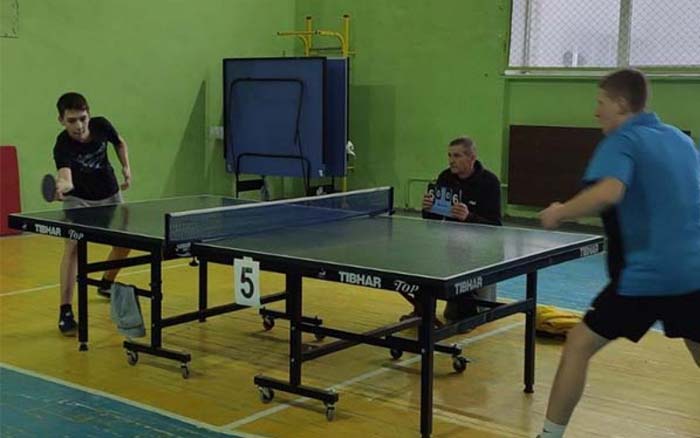 Школярі з Тернопільщини змагалися на обласному чемпіонаті з настільного тенісу