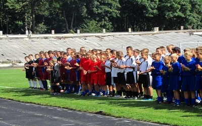 У Тернополі стартував міжнародний юнацький турнір з футболу    
