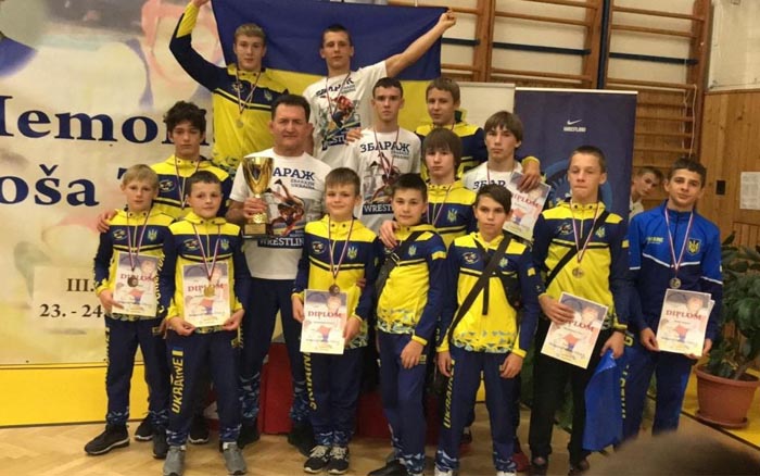 Спортсмени зі Збаража отримали перше місце на міжнародних змаганнях з вільної боротьби